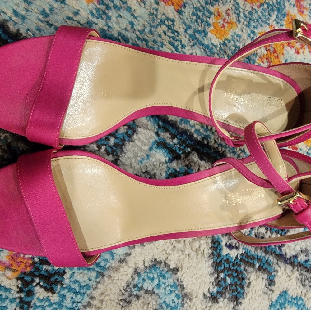 Pink Michel kors dress sandal